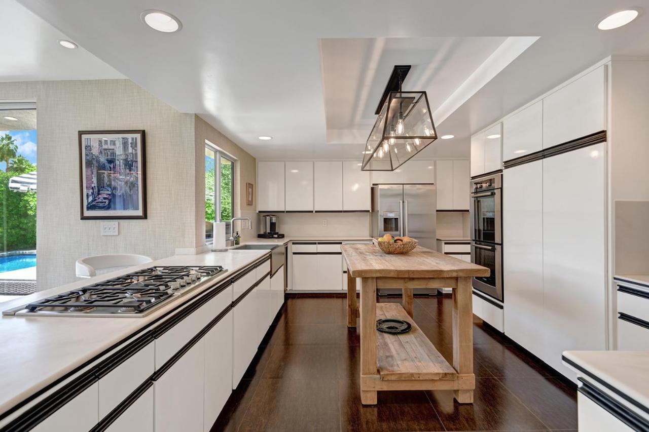 Canyon Palms Estate- Ultra-Luxe, Pool, Spa, Firepit, Outdoor Kitchen & More Palm Springs Exterior foto